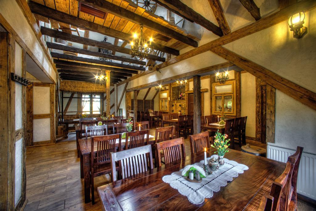 Dworek Sanocki Sanok Buitenkant foto